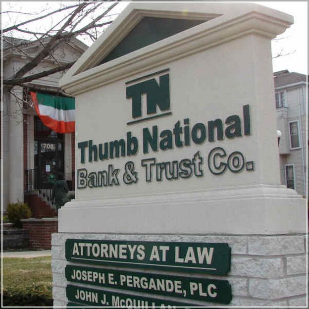 Thumb National Bank Hours
